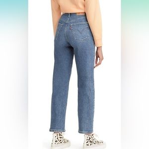 Levi’s | Ribcage Straight Ankle Jeans